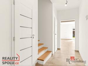 Prodej rodinného domu, Milovice - Mladá, Tyršova, 160 m2