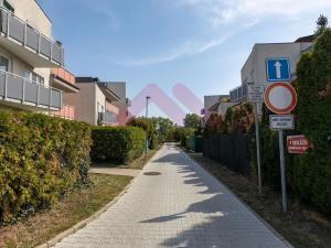 Pronájem bytu 3+kk, Praha - Dolní Měcholupy, V osikách, 75 m2