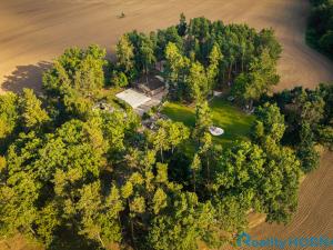 Prodej komerčního pozemku, Katovice, 17169 m2