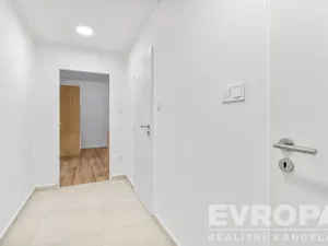 Prodej bytu 3+kk, Úsobí, 64 m2