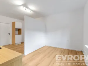 Prodej bytu 3+kk, Úsobí, 64 m2