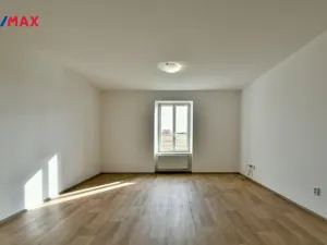 Pronájem bytu 1+kk, Opočno, Podzámčí, 35 m2
