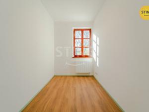 Prodej bytu 3+kk, Opava, Sadová, 75 m2