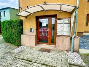 Pronájem kanceláře, Ostrava, Kutuzovova, 78 m2