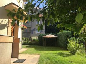 Pronájem bytu 3+1, Praha, Na srpečku, 83 m2