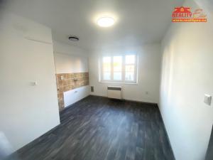 Prodej bytu 2+kk, Náchod, Nerudova, 40 m2