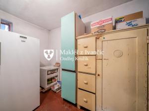 Prodej rodinného domu, Hluboké, 107 m2