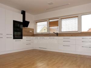 Pronájem bytu 2+kk, Jenštejn, Hradní, 74 m2