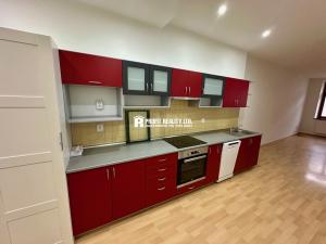 Pronájem bytu 2+kk, Beroun, Seydlovo nám., 85 m2