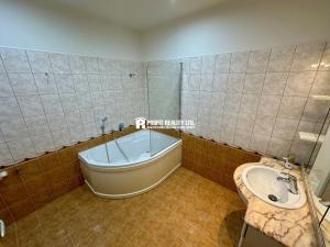 Pronájem bytu 2+kk, Beroun, Seydlovo nám., 85 m2