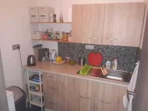 Pronájem kanceláře, Praha - Kyje, Vajgarská, 216 m2