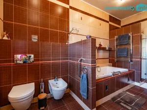 Prodej rodinného domu, Chodová Planá, Pivovarská, 274 m2