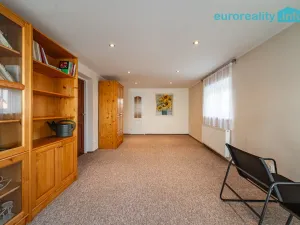 Prodej rodinného domu, Chodová Planá, Pivovarská, 274 m2