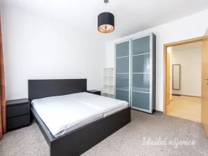 Pronájem bytu 2+kk, Praha - Zličín, Sazovická, 63 m2