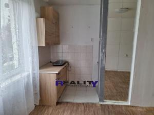 Pronájem bytu 1+kk, Podbořany, Husova, 24 m2