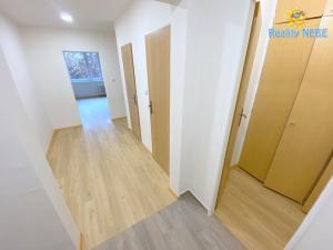 Pronájem bytu 2+kk, Praha - Smíchov, U Demartinky, 49 m2
