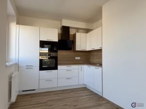 Pronájem bytu 2+kk, Dašice, U Kasáren, 44 m2