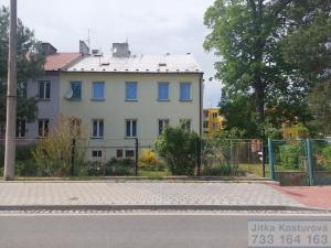 Pronájem bytu 2+1, Krnov - Pod Cvilínem, Chářovská, 90 m2