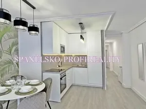 Prodej bytu 3+kk, Torrevieja, Španělsko, 75 m2