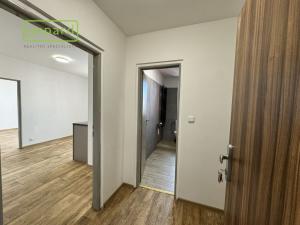 Pronájem bytu 2+1, Sokolov, Křížová, 39 m2