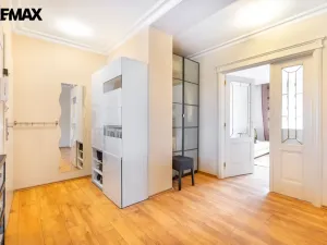 Pronájem bytu 3+kk, Karlovy Vary, Moskevská, 75 m2