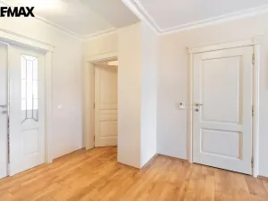 Pronájem bytu 3+kk, Karlovy Vary, Moskevská, 75 m2