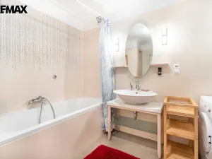 Pronájem bytu 3+kk, Karlovy Vary, Moskevská, 75 m2