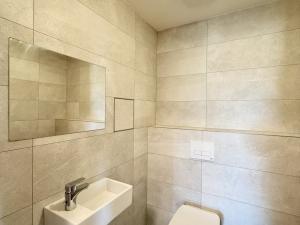 Pronájem bytu 2+kk, Liberec - Liberec I-Staré Město, Vítězná, 56 m2