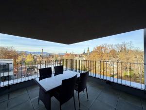 Pronájem bytu 2+kk, Liberec - Liberec I-Staré Město, Vítězná, 56 m2