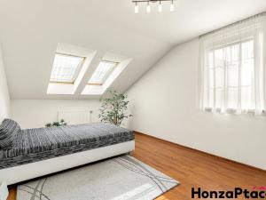 Prodej rodinného domu, Praha - Kyje, Broumarská, 187 m2