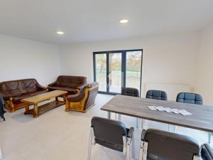 Prodej domu na klíč, Světlá nad Sázavou, 164 m2