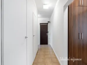 Pronájem bytu 3+1, Praha - Hlubočepy, Lamačova, 70 m2