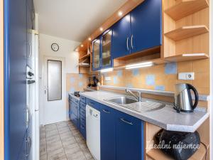 Pronájem bytu 3+1, Praha - Horní Měcholupy, Parmská, 72 m2