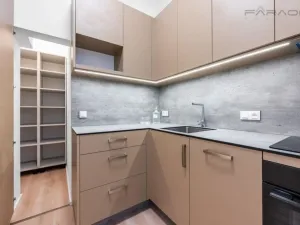 Prodej bytu 3+kk, Praha - Nové Město, Gorazdova, 96 m2