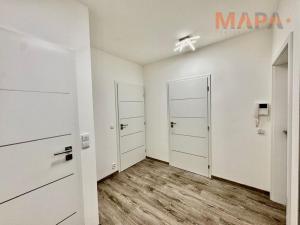 Pronájem bytu 2+kk, Praha - Hlubočepy, Štěpařská, 60 m2
