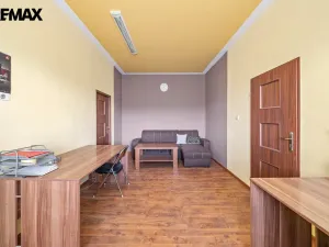 Prodej výrobních prostor, Skorošice, 1220 m2