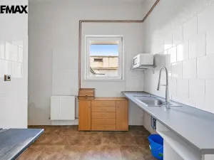 Prodej výrobních prostor, Skorošice, 1220 m2