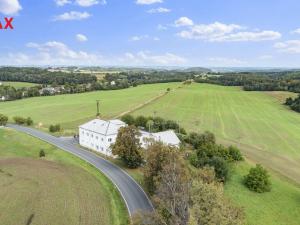 Prodej vícegeneračního domu, Skorošice, 1220 m2