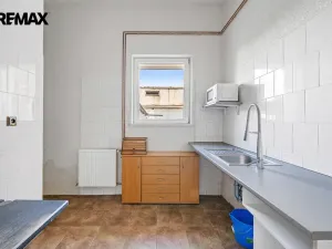 Prodej vícegeneračního domu, Skorošice, 1220 m2