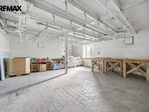 Prodej vícegeneračního domu, Skorošice, 1220 m2