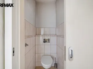 Prodej vícegeneračního domu, Skorošice, 1220 m2