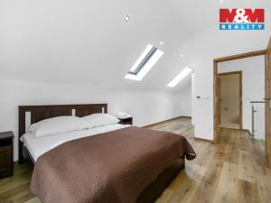 Pronájem rodinného domu, Tetín, 82 m2