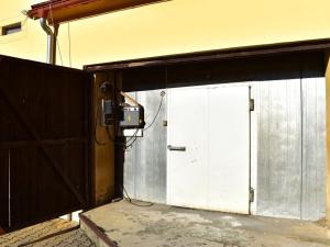 Pronájem skladu, Plzeň, Zborovská, 40 m2