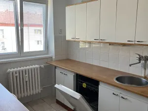 Pronájem bytu 3+1, Pardubice, Jiránkova, 74 m2