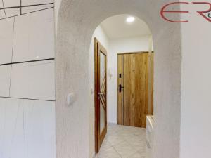 Pronájem bytu 2+kk, Jablonec nad Nisou, U Balvanu, 43 m2