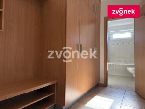 Pronájem bytu 2+kk, Zlín, Plesníkova, 52 m2