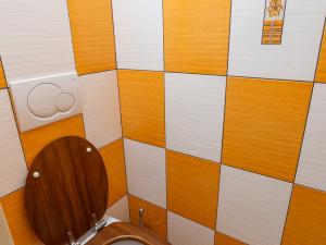 Prodej komerční nemovitosti, Mladé Buky - Kalná Voda, 170 m2