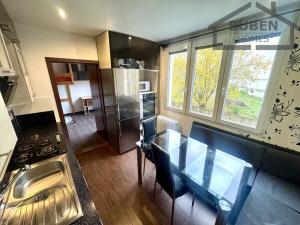 Prodej bytu 4+1, Tachov, Bělojarská, 84 m2