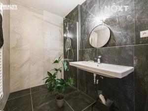 Prodej bytu 3+kk, Brno, Komárovská, 71 m2