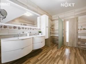 Prodej rodinného domu, Kovalovice, 308 m2